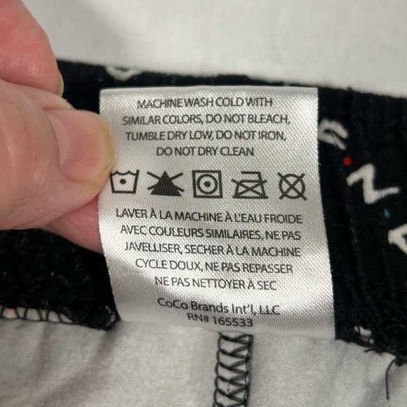 2 for$15 FRIENDS Black Pajama Bottoms Colorful “Friends” Logo - Picture 5 of 9